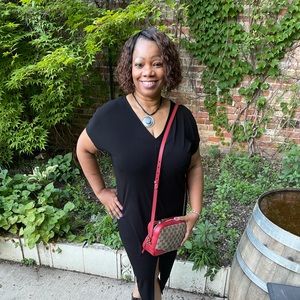 Meet your Posher, Tonya